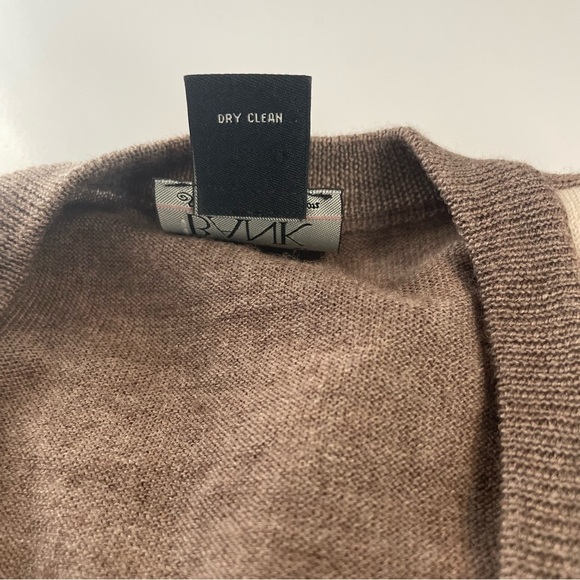 Jos. A. Bank XL Brown Merino Wool V Neck Pullover Checkered Sweater PRELOVED - Picture 3 of 8